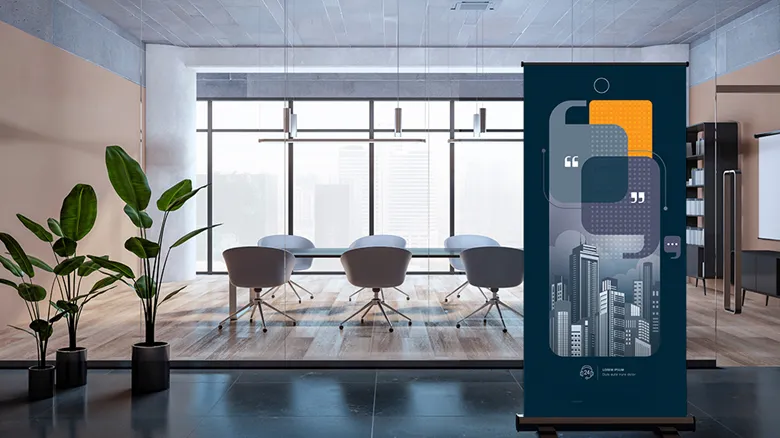 Det finnes tilbehør til rollup som føtter vesker og bord